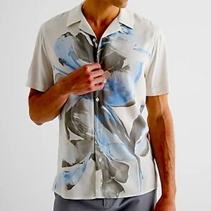 NWT Express Watercolor Floral Rayon Short Sleeve Shirt White Men’s size:L
